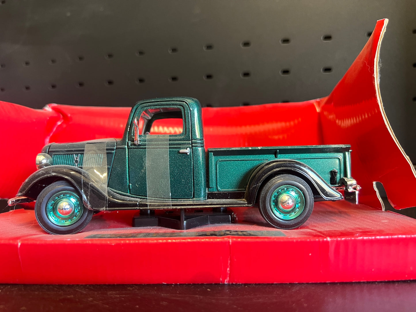 1937 Ford Pickup Die-Cast Model